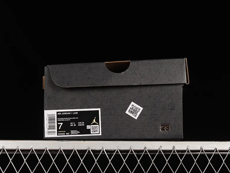 All categories Air Jordan Jordan series basketball shoes Air Jordan 1 Low Z version Air Jordan 1 Low AJ1 Joe 1 customized version strap deconstruction sports culture basketball shoes 553558-062